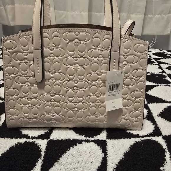 Brand New with Tags Coach Charlie Carryall 28 in Signature Leather - Picture 4 of 14